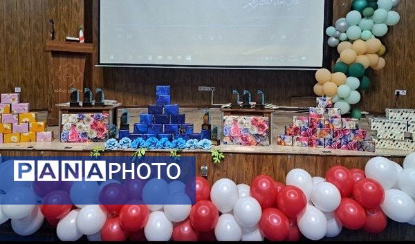 برگزاری مراسم تقدیر از دانش آموزان رتبه برتر آموزشگاه امیر کبیر ملارد