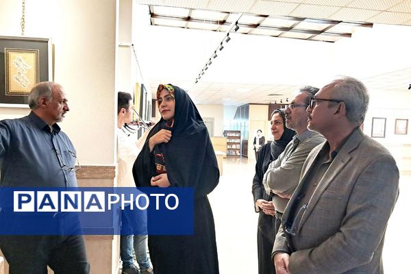 برگزاری نمایشگاه خوشنویسی به مناسبت هفته فرهنگی در ملارد 