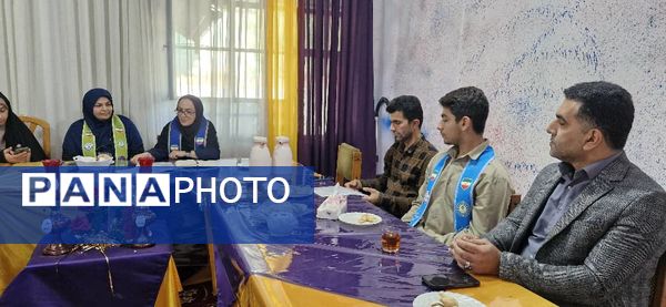 جلسه آماده‌سازی دانش‌آموزان پیشتاز به حج عمره توسط سازمان دانش‌آموزی شهرستان محمودآباد