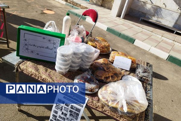 هفته سلامت روان در مدرسه اختر صدوقی شهرستان پیشوا 