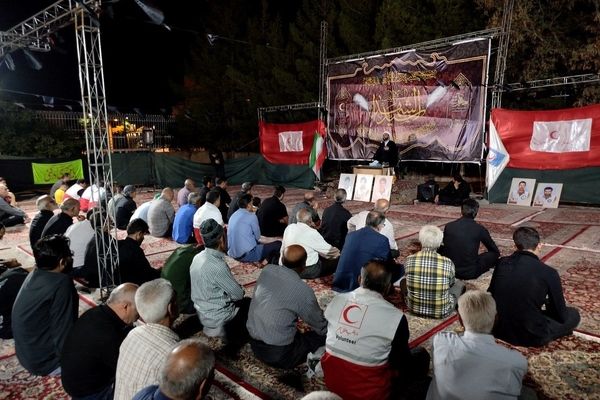 حضور دادستان کاشمر در مراسم عزاداری هیئت جوانان علی اکبری (ع) و هلال احمر کاشمر