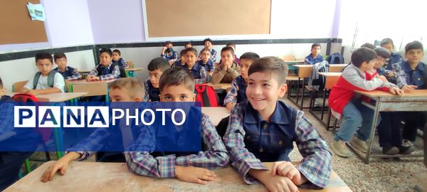 جشن آغاز سال تحصیلی جدید در مدرسه شهدای فرهنگی شهرستان شیروان