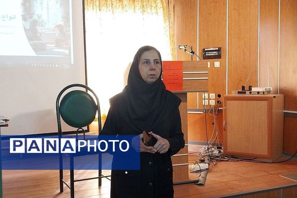  کارگاه توانمندسازی طرح توانا ویژه آموزگاران پایه اول تا ششم مقطع ابتدایی ناحیه یک شهرری 