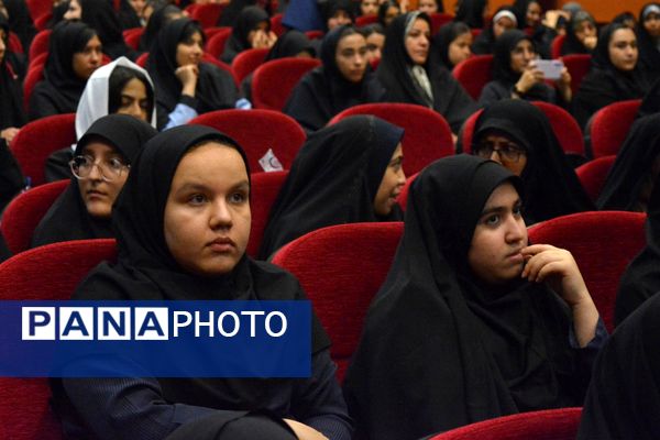 مدرسه انقلاب در بهارستان‌دو به ایستگاه پایانی رسید