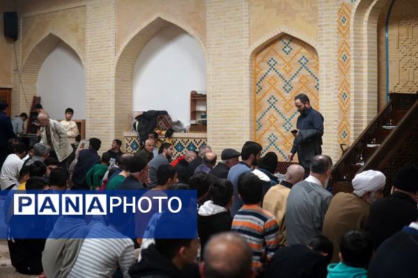 سه روز خلوت نوجوانان گرگانی با خدا در مسجد جامع