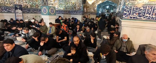 مراسم احیای شب نوزدهم رمضان در امام زاده سید عباس شهرستان بجنورد استان خراسان شمالی
