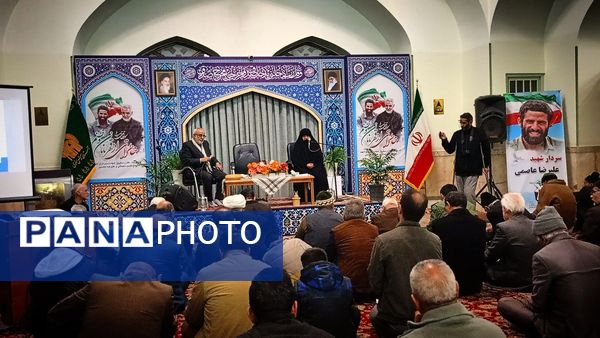 یادواره سردار حاج قاسم سلیمانی و شهید علیرضا عاصمی در کاشمر