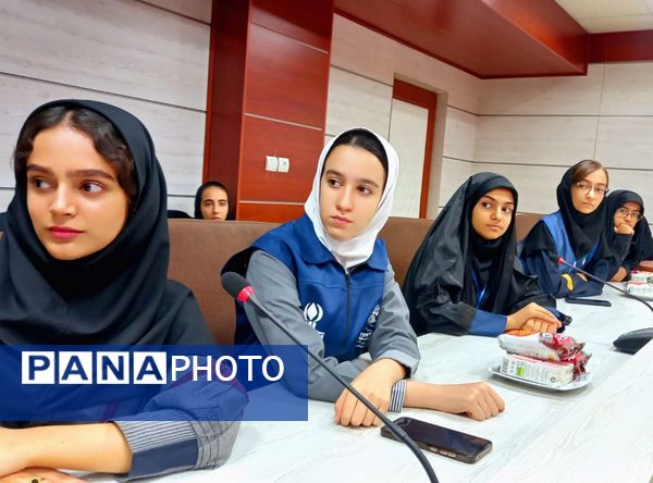 انعکاس صدای خبرنگاران پانا در نشست با مسئولان آموزش و پرورش 