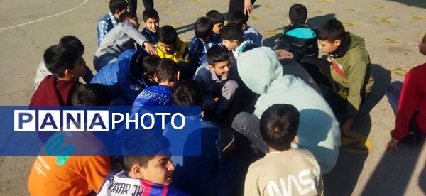 مانور زلزله در مدرسه فضیلت کاشمر