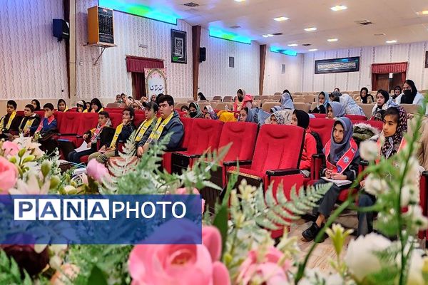 کلاس آموزشی خبرنگاری در کانون مهر تابان نیشابور