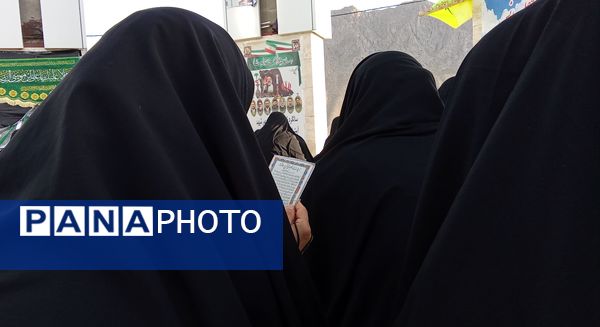 محفل نور؛ انس با شهدای گمنام در طلیعه سوم خرداد