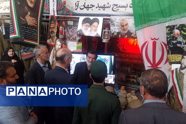 تجدید پیمان فرهنگیان ورامینی با آرمان‌های شهدا در هفته بسیج