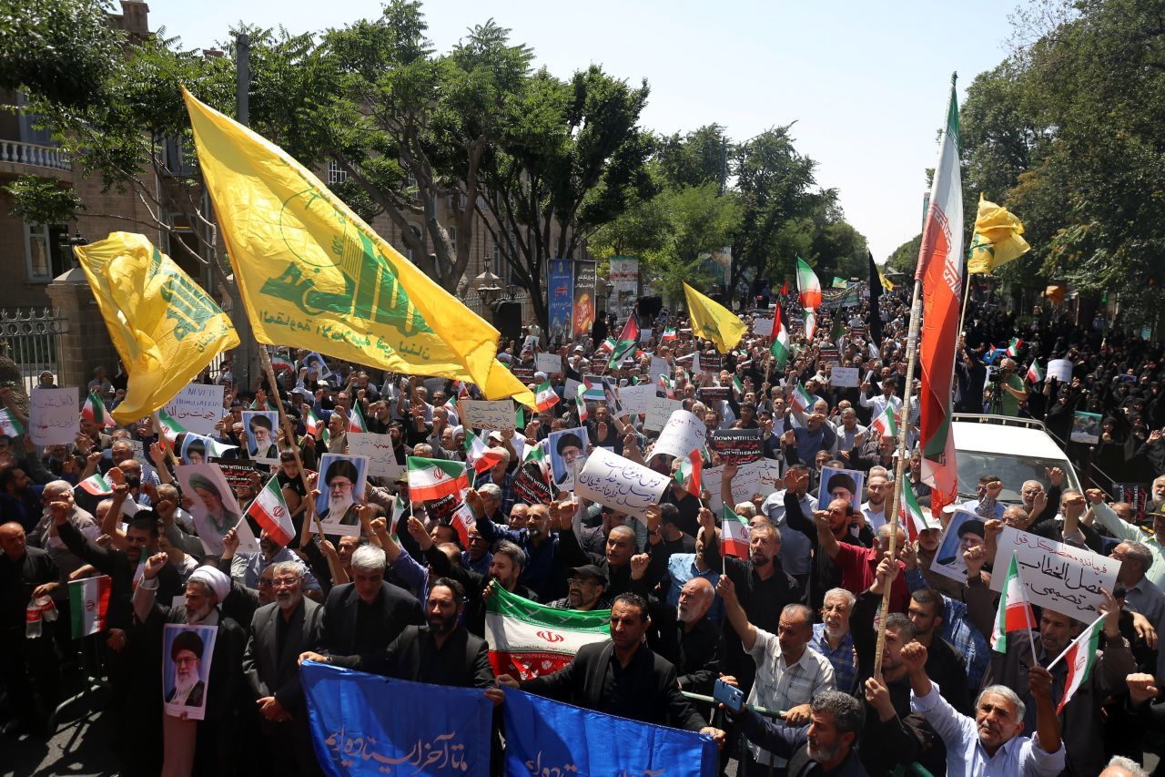 راهپیمایی جمعه خشم در تبریز