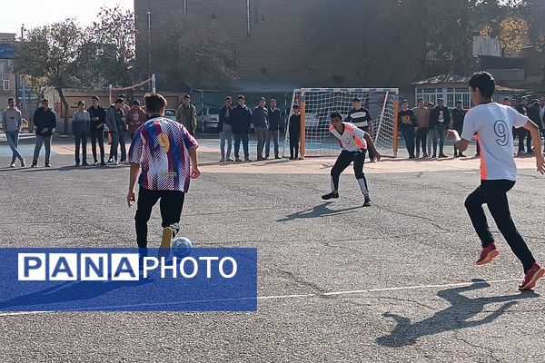 فینال مسابقات فوتسال المپیاد ورزشی درون مدرسه‌ای در نیشابور