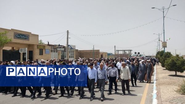 راهپیمایی خشم و نصر در سراسر استان کرمان