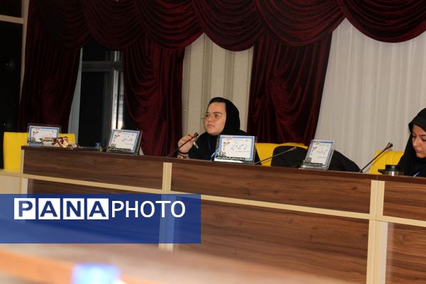 نشست قطب ۵ دوازدهمین دوره مجلس دانش‌آموزی به میزبانی استان آذربایجان شرقی