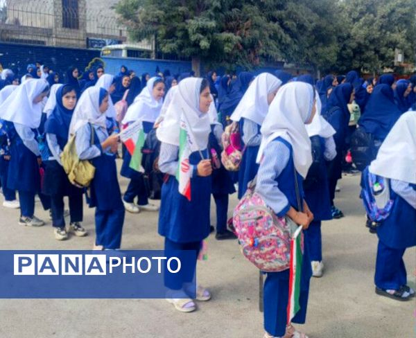 بازگشایی دبیرستان میثاق منطقه تبادکان