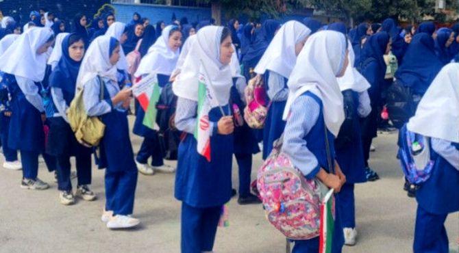 زنگ مهر؛ آغاز زنگ دانایی و شروع علم‌آموزی 