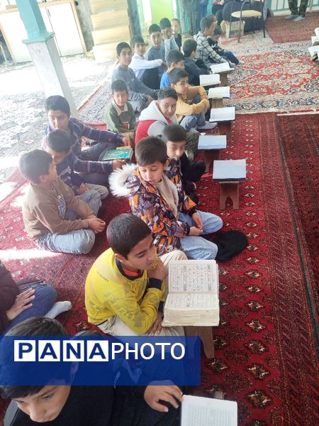 سی و دومین دوره مسابقات سراسری قرآن و عترت بسیج در حوزه مقاومت بسیج امام رضا (ع) شهر نسر 