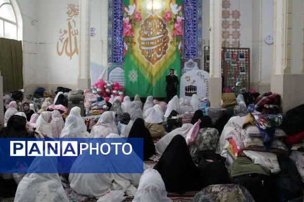 جلوه‌های معنویت و ایثار در اعتکاف مسجد الزهرا(س) قیامدشت