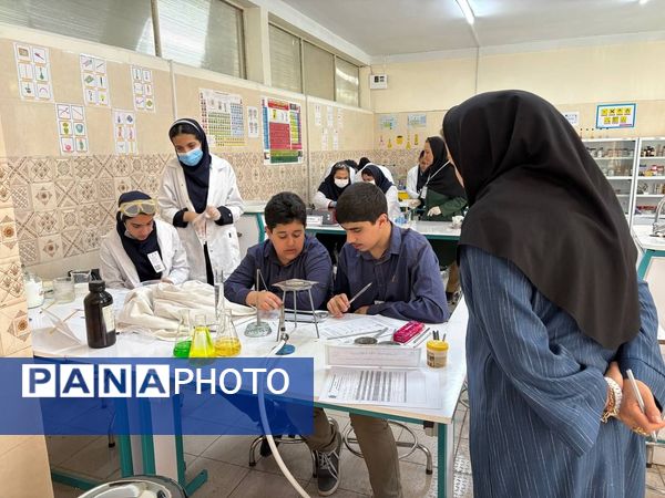  مرحله منطقه‌ای محور فعالیت‌های آزمایشگاهی یازدهمین جشنواره نوجوان خوارزمی در البرز