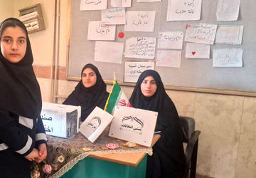 حضور پرشور دانش‌آموزان در انتخابات شورای دبیرستان انسیه