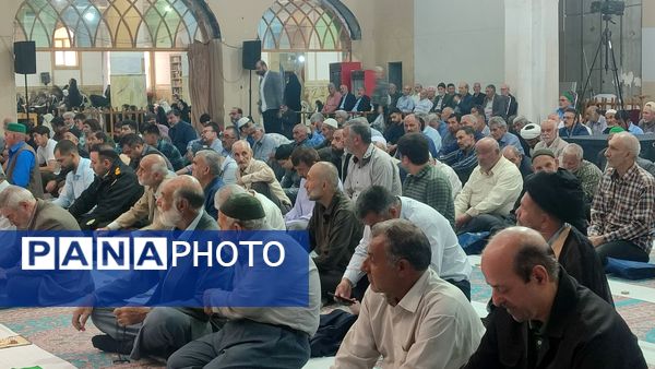 نماز جمعه در حرم مطهر امامزاده جعفر بن موسی الکاظم (ع) پیشوا 