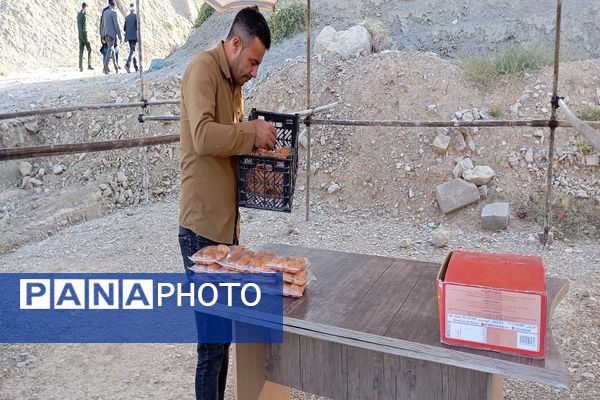نمایشگاه محصولات بومی محلی و صنایع دستی در شهر بارنیشابور