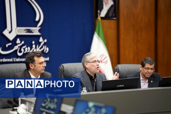 آیین بازگشایی سالن شورای دانشگاه فردوسی مشهد و امضای دو تفاهم‌نامه همکاری با شرکت‌های فناور