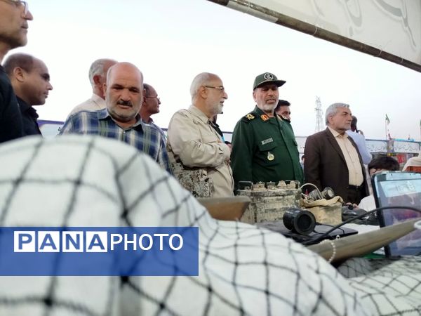  بازدید مدیرکل بنیاد حفظ آثار و نشر ارزش های دفاع مقدس خراسان رضوی از نمایشگاه  کنگره ملی شهید مدرس (ره) 