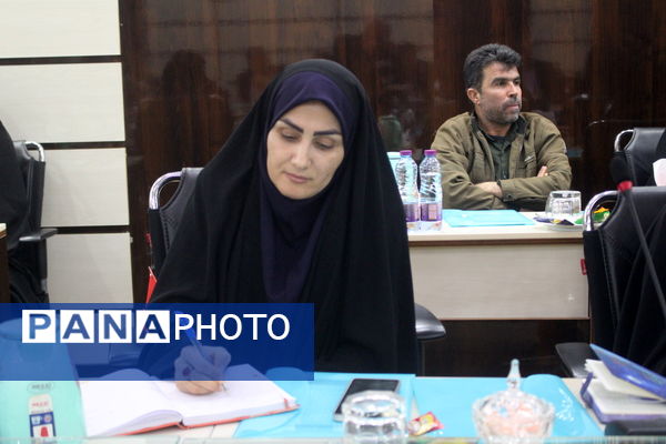 جلسه بررسی گزارش و عملکرد معاونت تربیت‌بدنی و سلامت آموزش و پرورش استان بوشهر