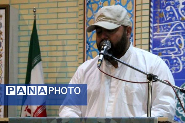 تقدیر از مدیران و فعالان پیشگیری از آسیب‌های اجتماعی شهرک امید صفادشت در نماز جمعه