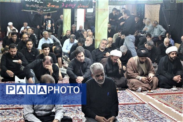 مراسم بزرگداشت چهلم شهید «محمد خاکی» و فرزندش در قم