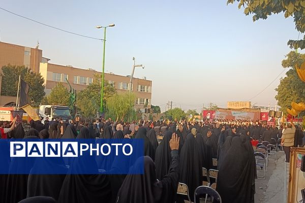 مراسم گرامیداشت شهدا‌ی پنجِ‌پنج، روز ایثار و مقاومت شهر اراک 