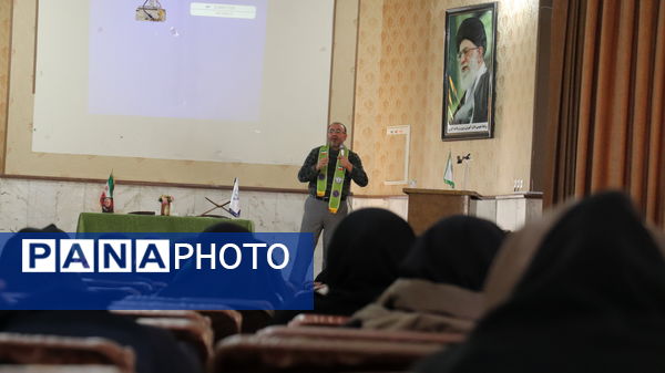 اولین روز دوره تربیت مربیان جدیدالورود تشکیلات پیشتازان سازمان دانش‌آموزی آذربایجان شرقی