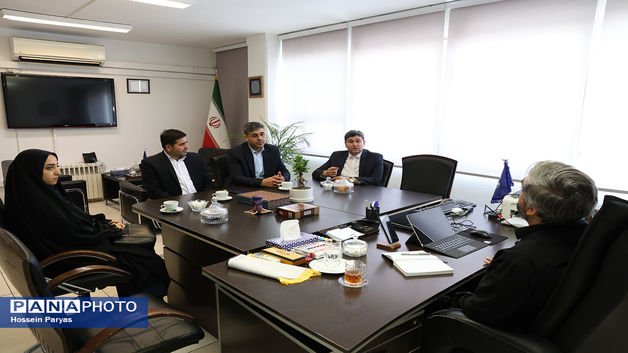 دیدار مسئولان سازمان دانش‌آموزی و خبرگزاری پانای آذربایجان شرقی با مدیرعامل خبرگزاری پانا