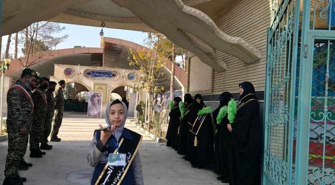 مراسم عزاداری حضرت ام‌البنین(س) همراه با تجلیل از خانواده‌های شهدا در رباط‌کریم