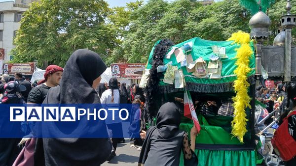 تهران در مسیر عشق