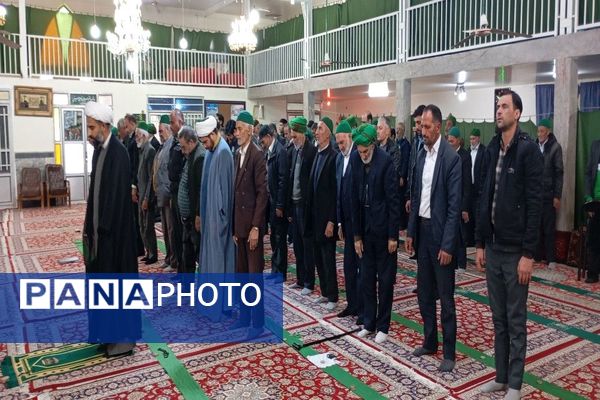 اقامه نماز جمعه در شهر بار نیشابور