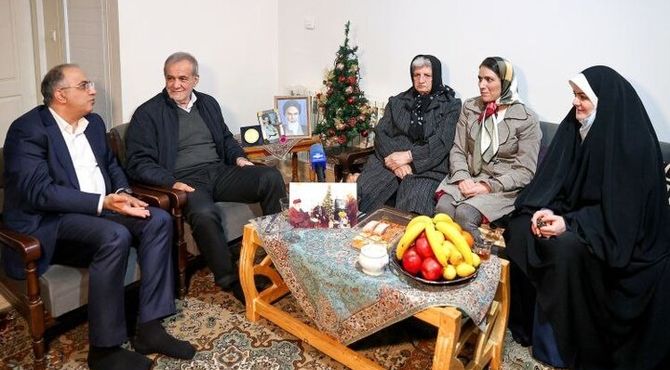 دیدار پزشکیان با خانواده شهید مسیحی