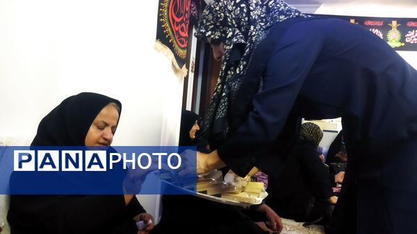 بر پایی روضه خانگی در قائمشهر