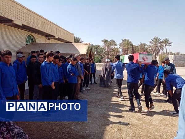 آیین استقبال باشکوه از شهید گمنام در مسجد مهدیه فین