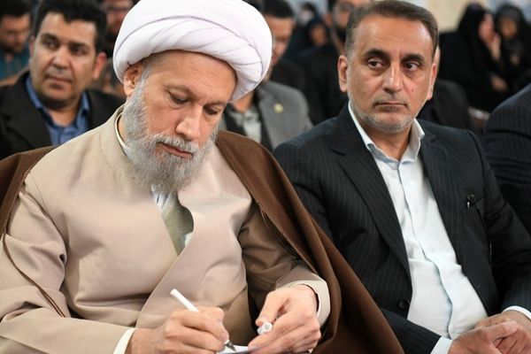 نهادینه‌سازی فرهنگ ایثار و شهادت از اهداف آموزش و پرورش استان فارس است