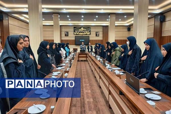 انتخابات شورای دانش آموزی منطقه‌ای با حضور معاون پرورشی و تربیت بدنی ناحیه دو شهرری 