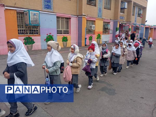 اردو تفریحی دانش آموزان دبستان دخترانه نرجس یک و دو 