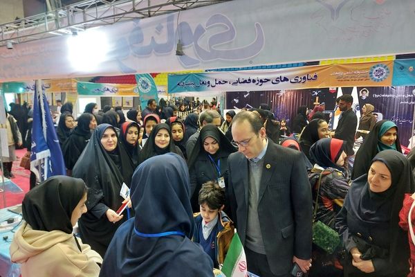پژوهش سرای دانش آموزی نقش موثری در نهادینه کردن فرهنگ پژوهش دارد