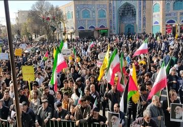 راهپیمایی باشکوه یوم الله ۱۳ آبان در استان اردبیل 