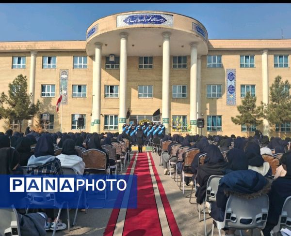 یاریگران زندگی راهی برای رفع مشکلات آسیب های اجتماعی دانش آموزان 