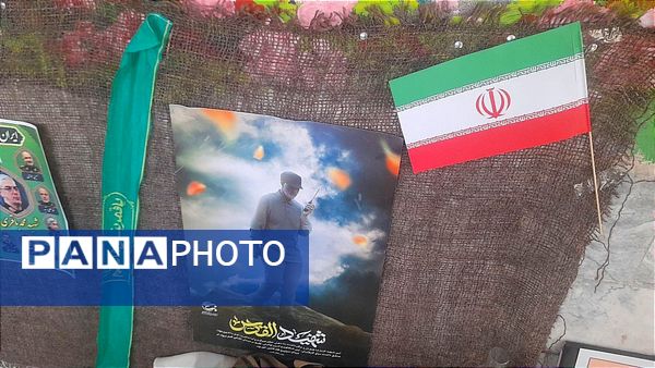گرامیداشت هفته دفاع مقدس در دبیرستان فیاض