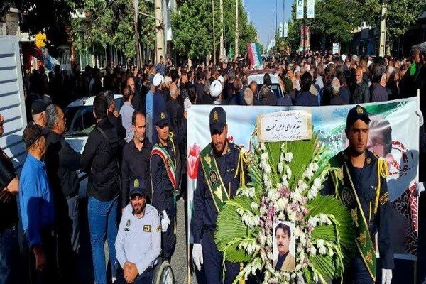 ضور در مراسم لاله های خونین